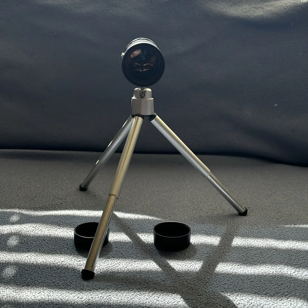Hand held- mounted scope-